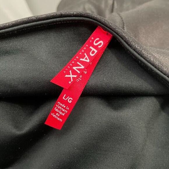 Spanx Size Large Black Faux Leather Leggings Slimming Shaping Ankle Cyber Goth - Picture 5 of 12